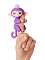 Fingerlings Mia (Purple with White Hair)