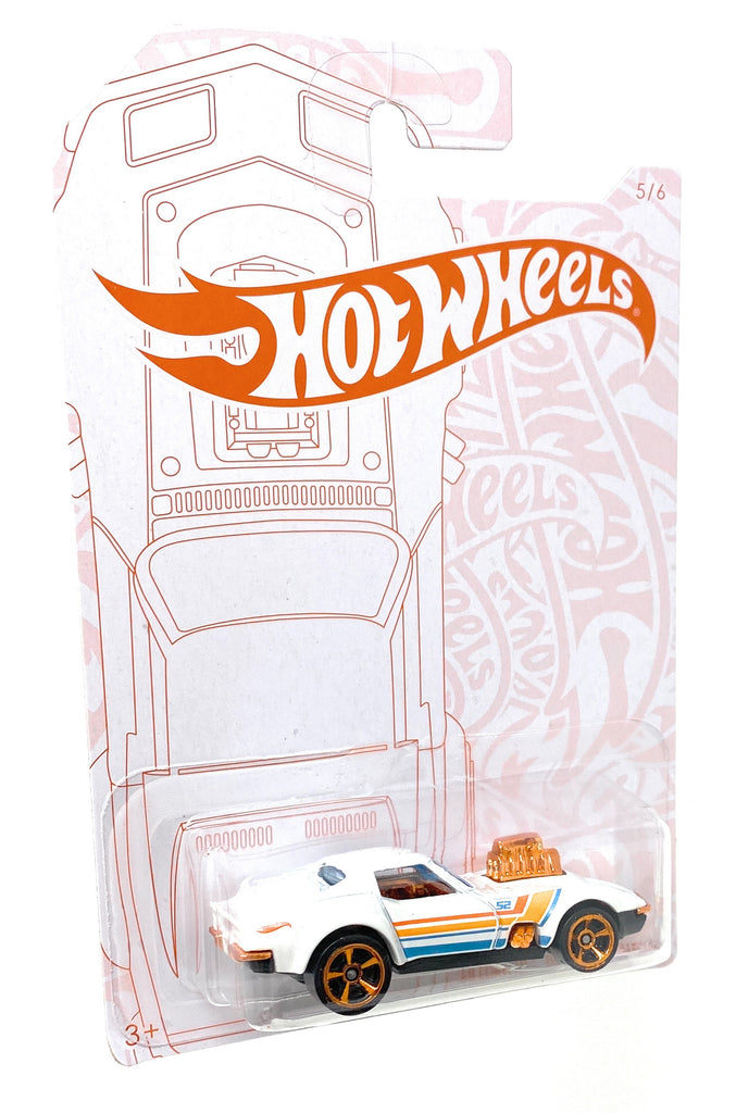 Hot Wheels '68 Corvette-Gas Monkey Garage from the 2019 Pearl and Chrome Collection 5/6