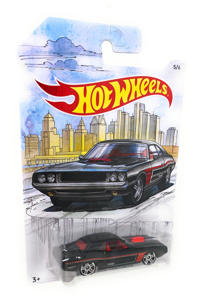 Hot Wheels '70 Dodge Hemi Challenger from the 2019 Detroit Muscle Set, 5/6